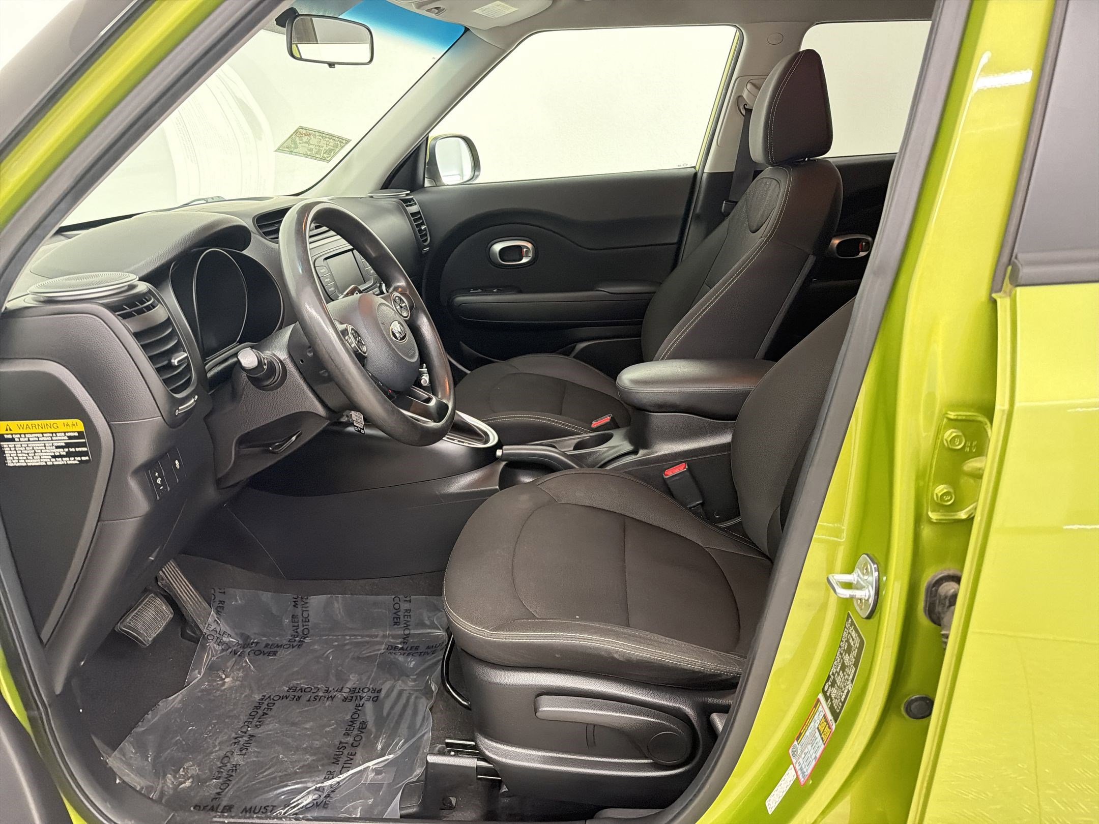 Used 2018 Kia Soul FWD image 5