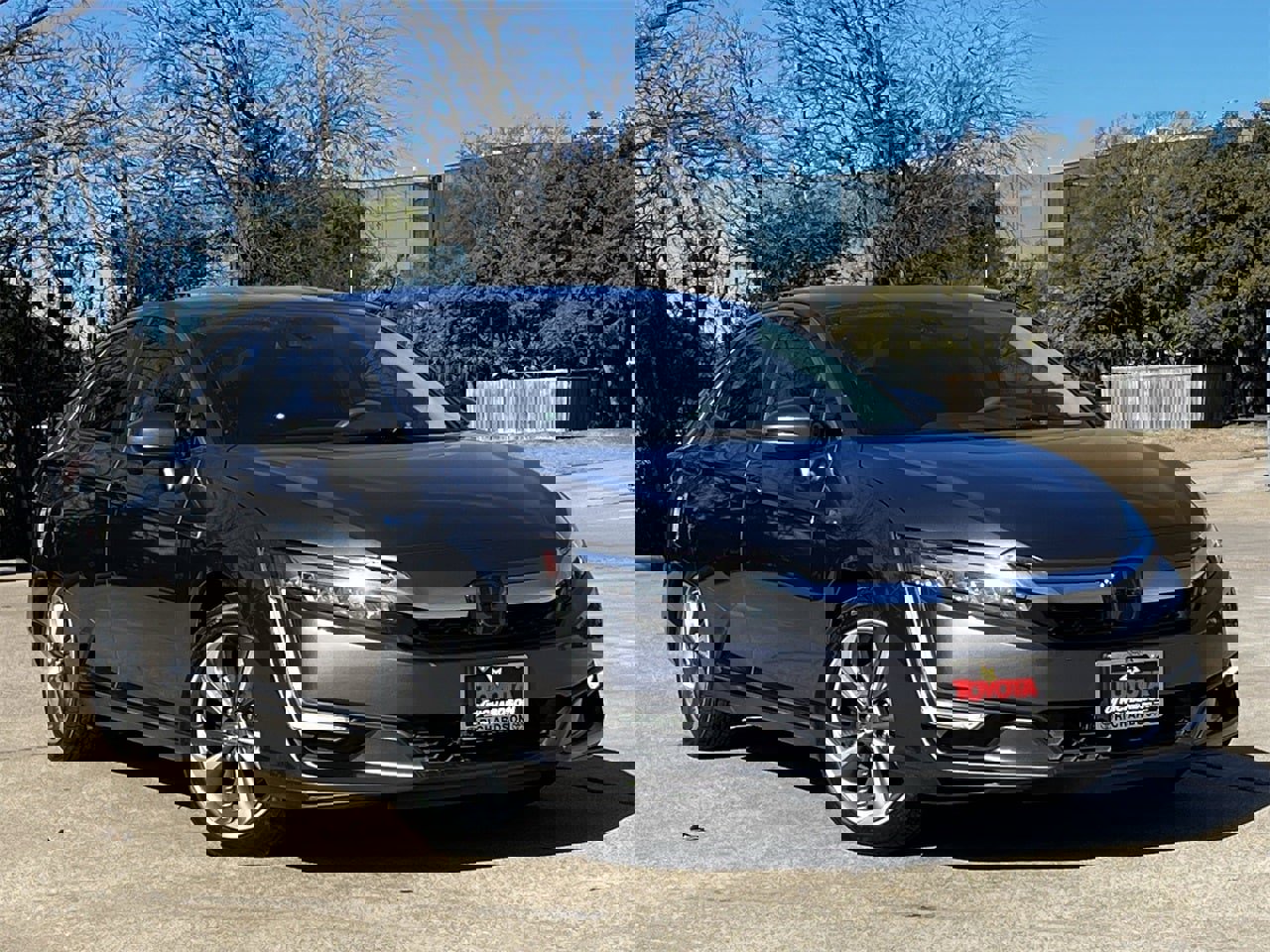 Used 2019 Honda Clarity Plug-In Hybrid image 2