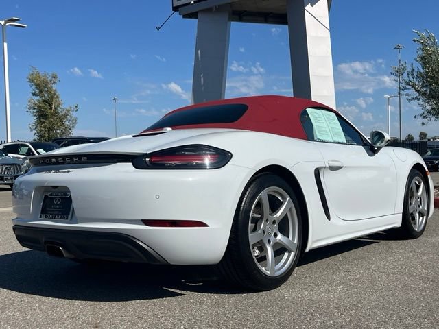 Used 2023 Porsche 718 Boxster RWD image 5