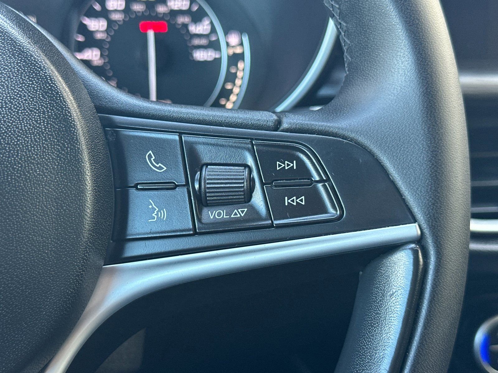 Used 2019 Alfa Romeo Stelvio image 28