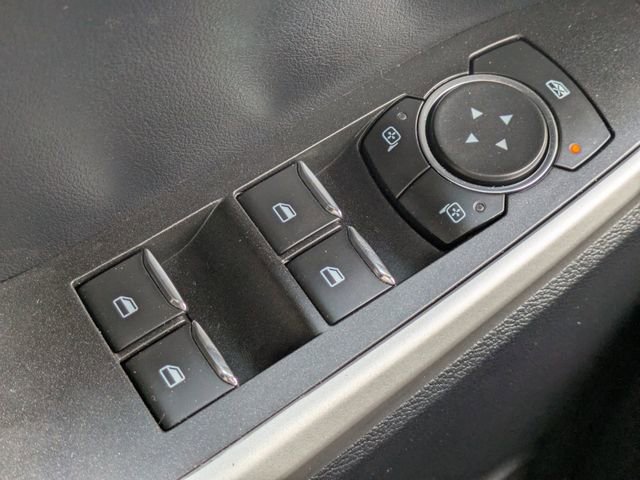 Used 2022 Ford Explorer XLT image 20