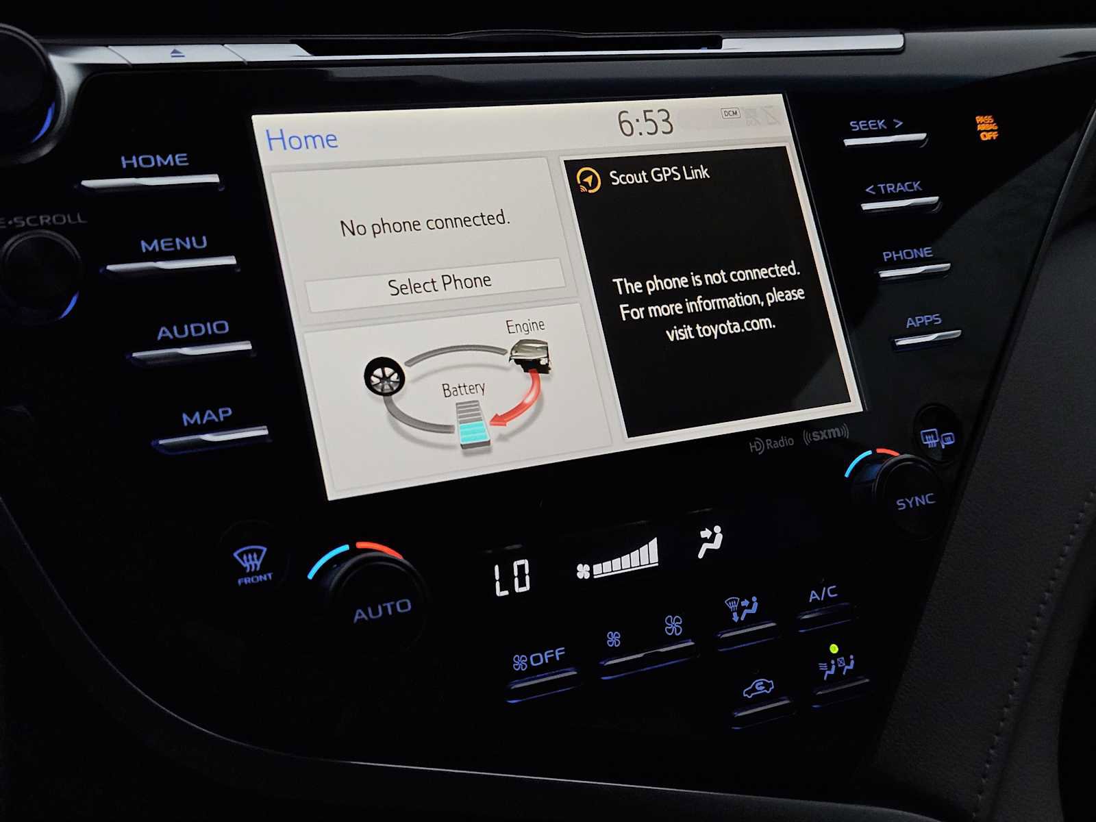 Used 2019 Toyota Camry SE w/ Sunroof Package image 17