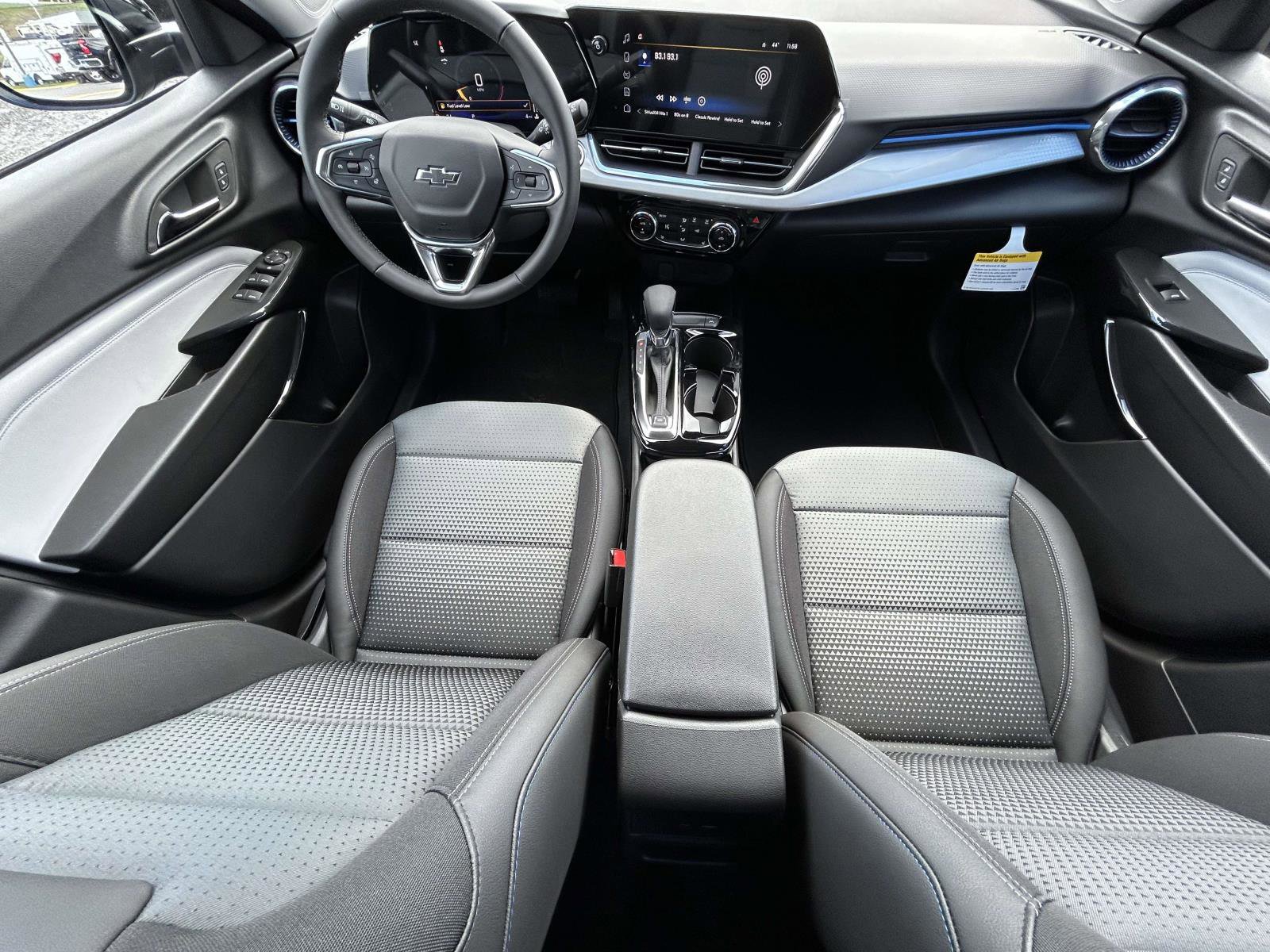 New 2026 Chevrolet Trax LT w/ Driver Confidence Package image 12