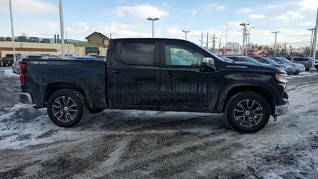 Certified 2022 Chevrolet Silverado 1500 LT image 9