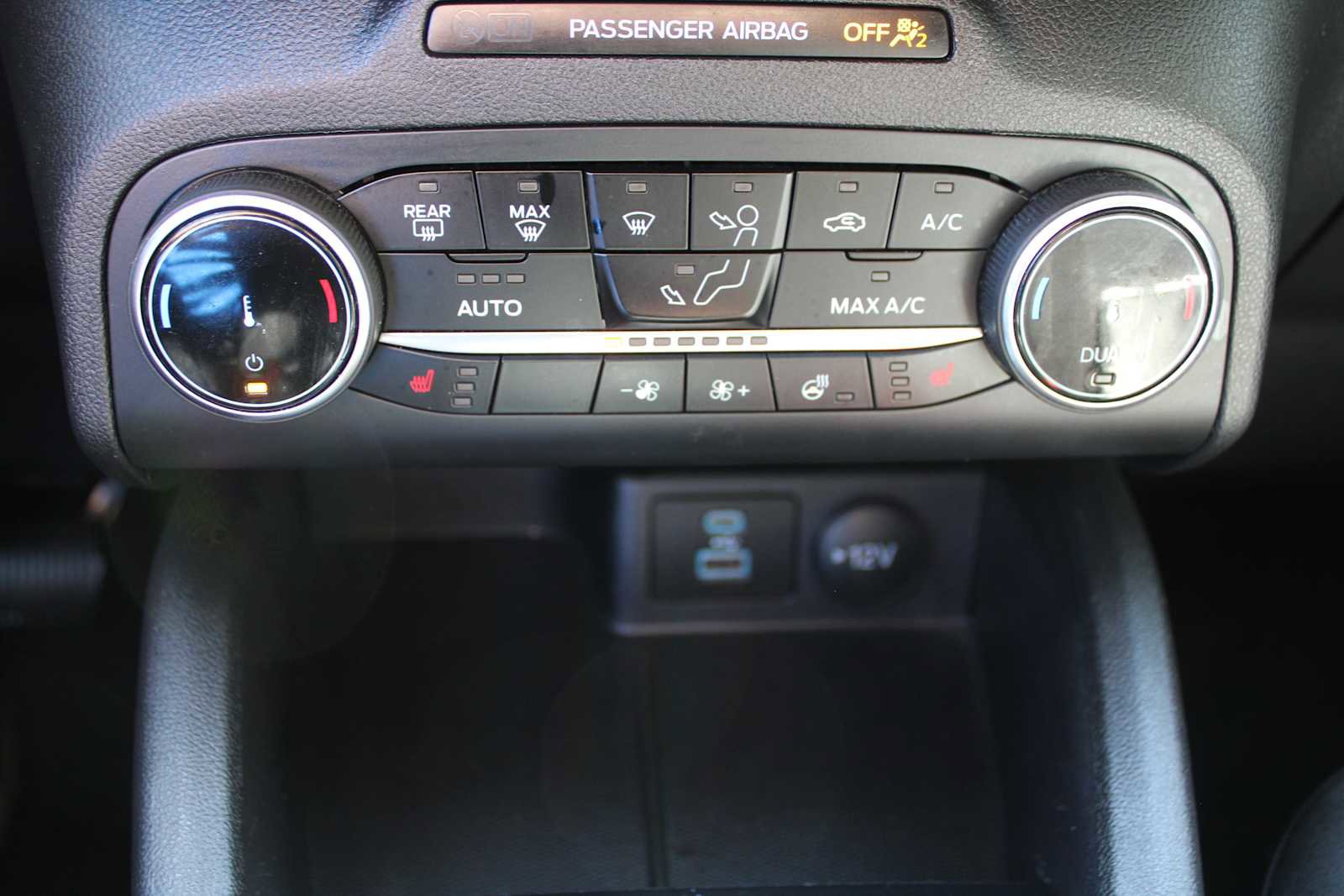 Used 2023 Ford Escape Active w/ Cold Weather Package image 38