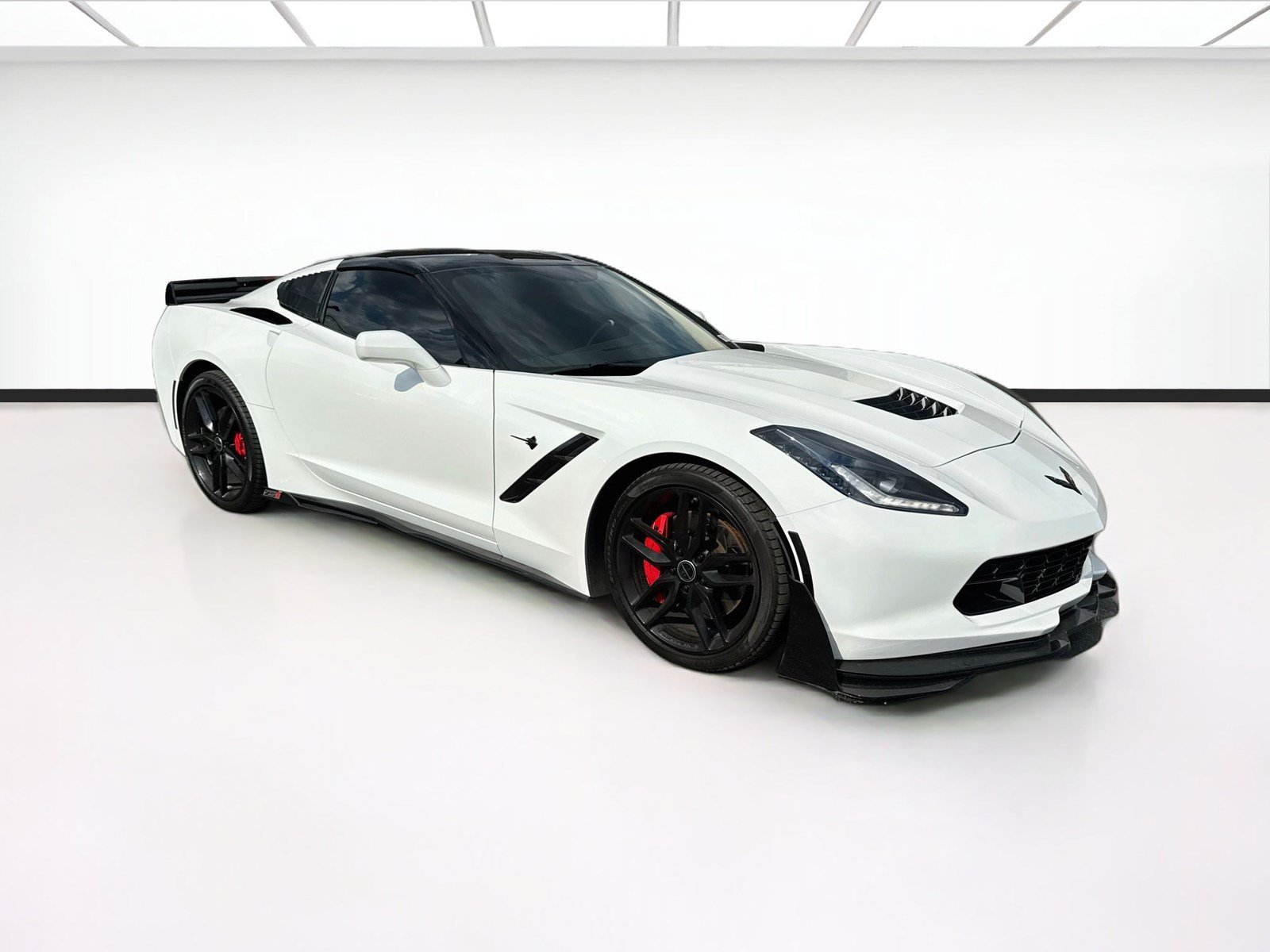Used 2014 Chevrolet Corvette Stingray Coupe w/ 3LT Preferred Equipment Group RWD image 3