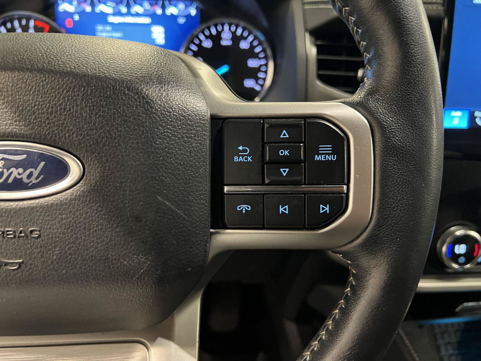 Used 2023 Ford Expedition XLT AWD/4WD image 14