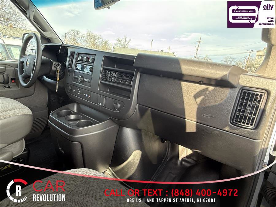 Used 2023 Chevrolet Express 3500 LS RWD image 28