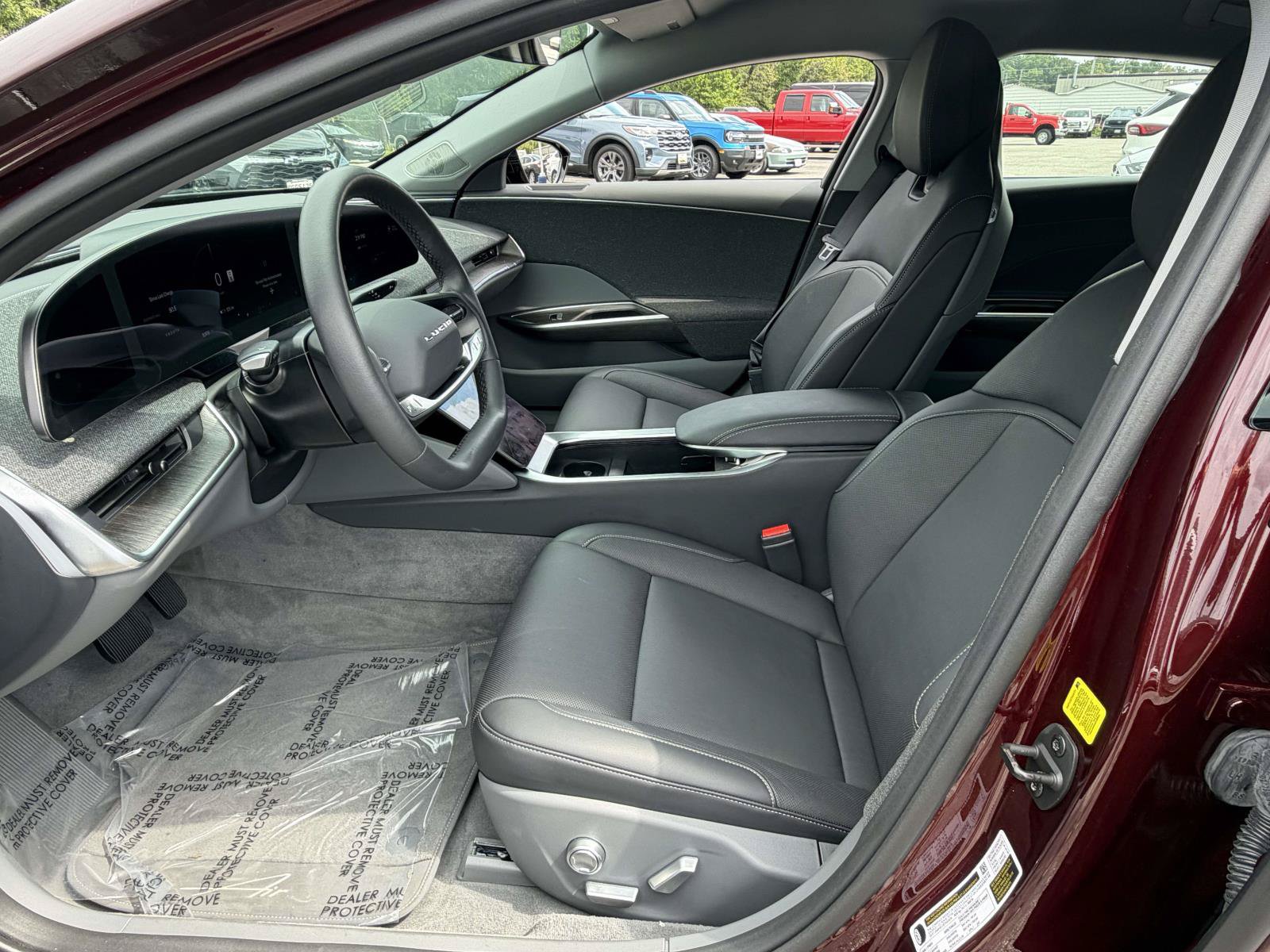 Used 2025 Lucid Air Pure RWD image 21