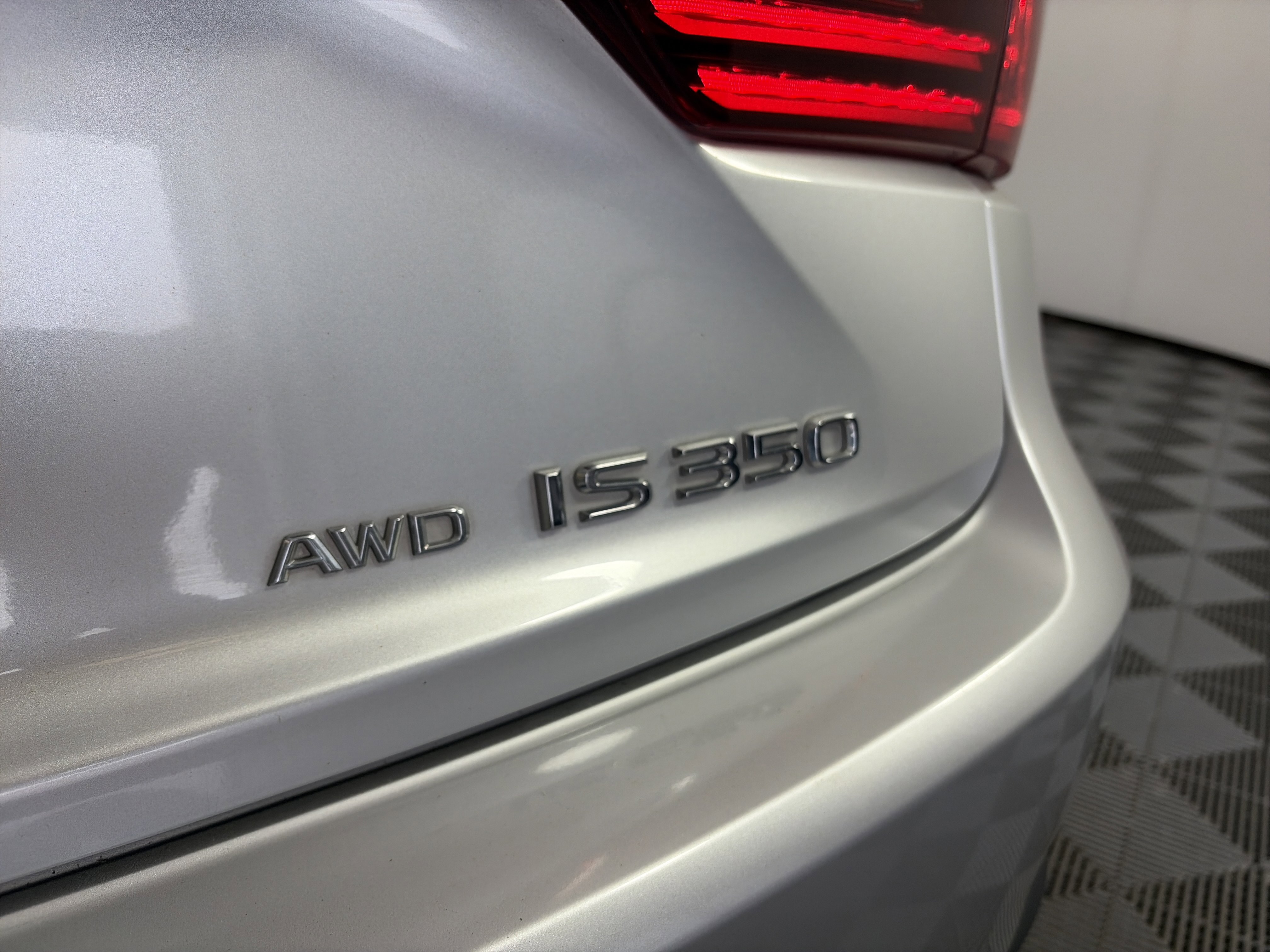 Used 2015 Lexus IS 350 AWD w/ F-Sport Package image 15