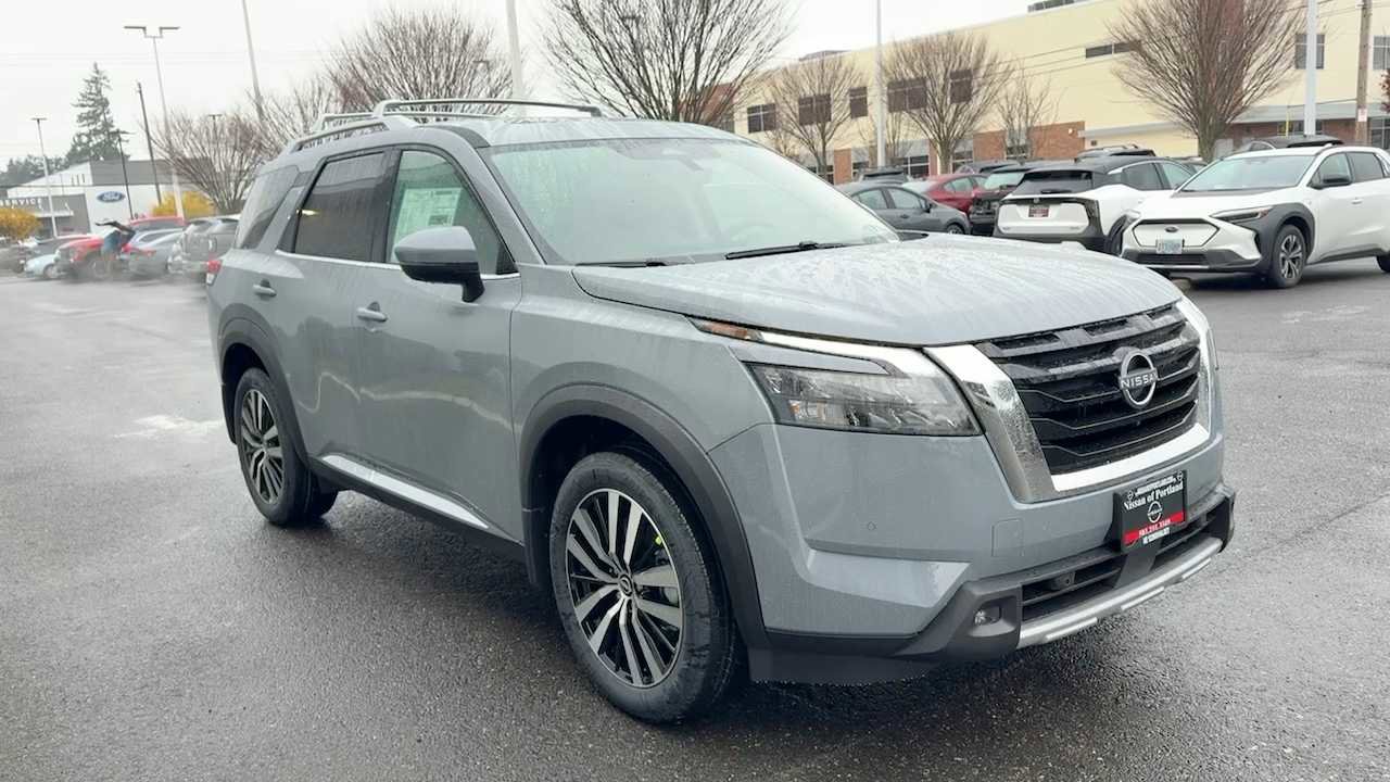 New 2025 Nissan Pathfinder Platinum w/ Cargo Package image 6