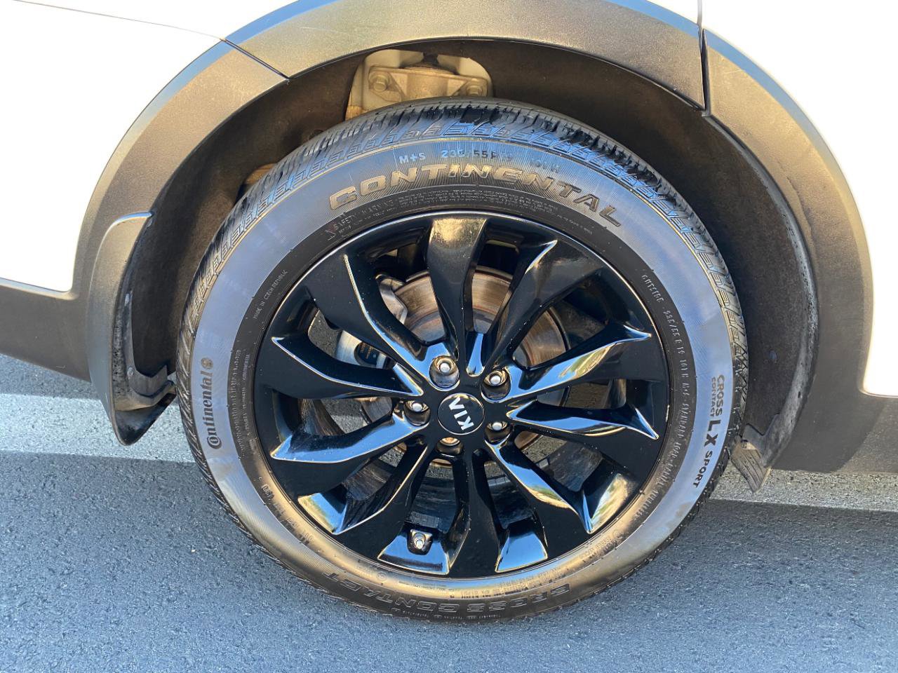 Used 2020 Kia Sorento EX FWD image 20