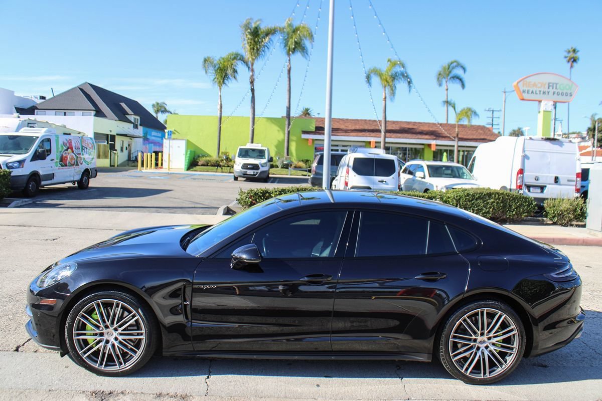 Used 2019 Porsche Panamera 4 AWD/4WD image 2