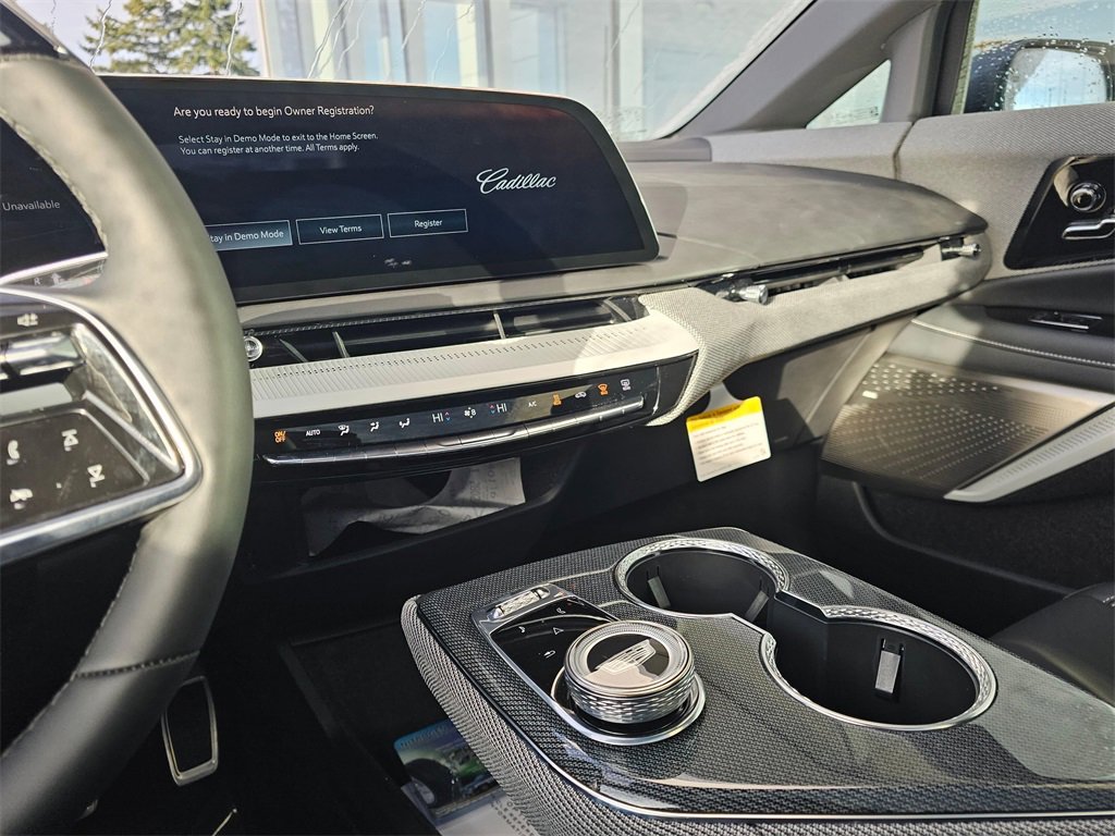 New 2026 Cadillac Optiq Sport 1 image 24