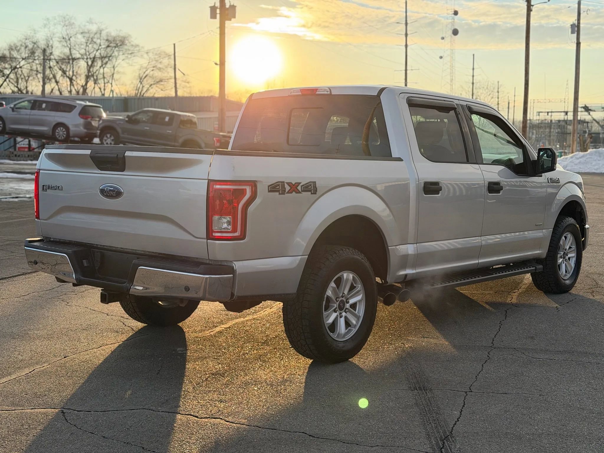 Used 2017 Ford F150 XLT w/ Equipment Group 301A Mid image 5