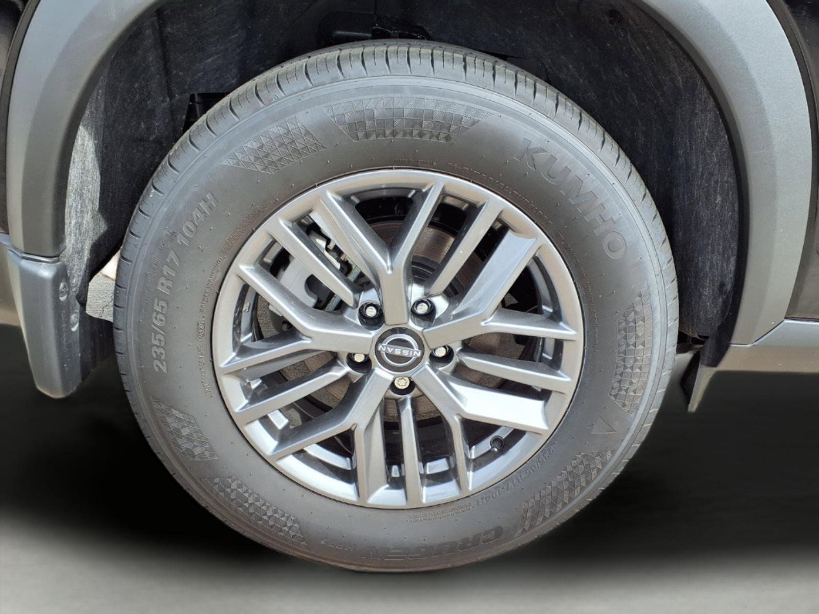 New 2026 Nissan Rogue S image 9