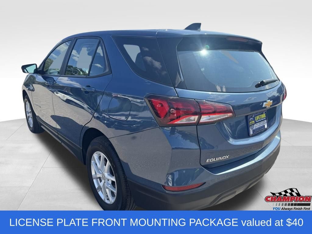 Used 2024 Chevrolet Equinox LS image 3