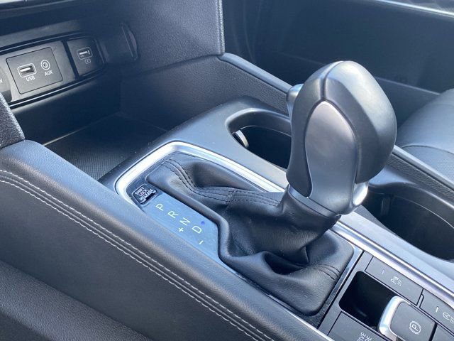 Used 2019 Hyundai Santa Fe Limited image 19