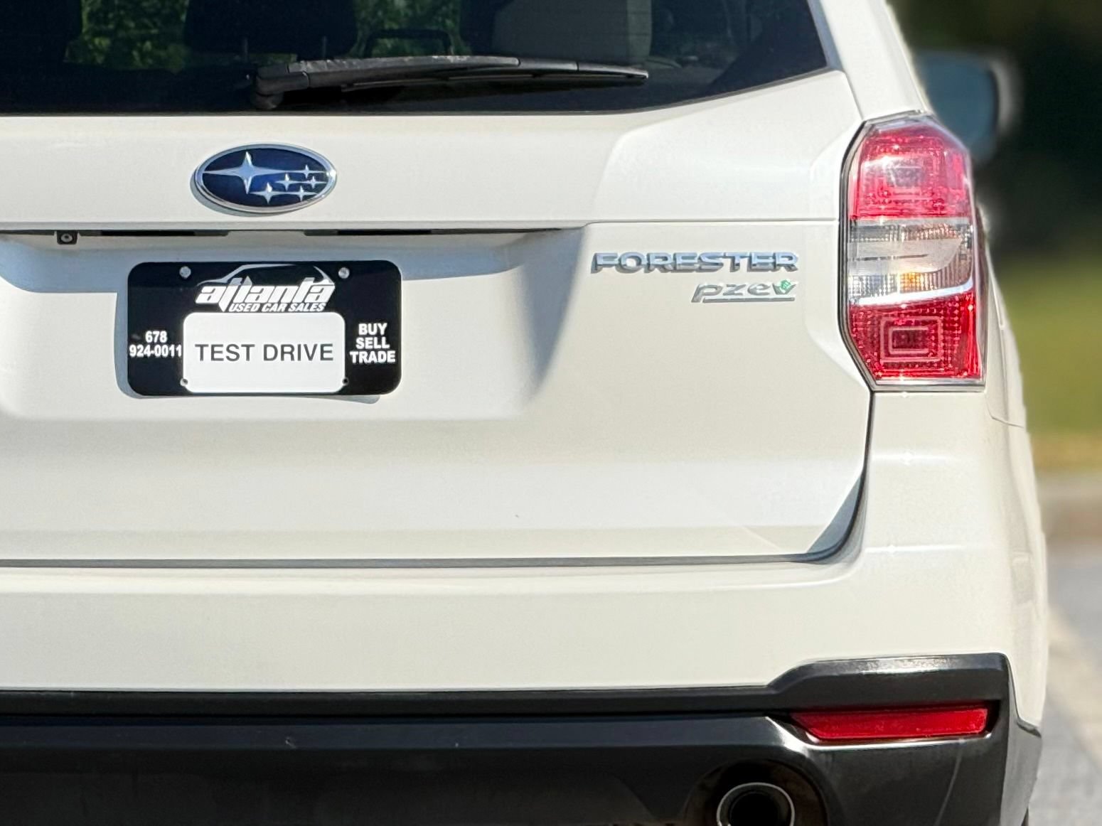 Used 2015 Subaru Forester 2.5i Limited AWD/4WD image 17