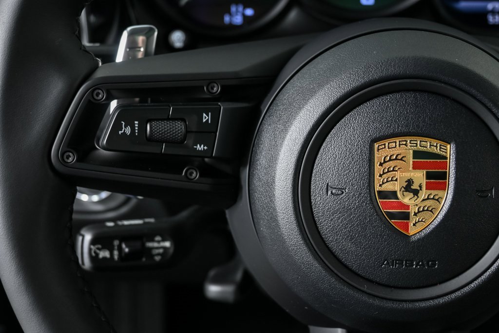 New 2026 Porsche Macan image 10