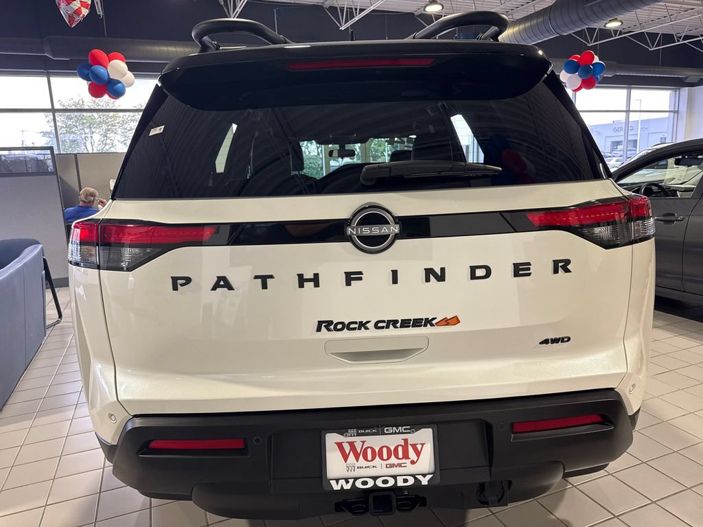 Used 2024 Nissan Pathfinder Rock Creek AWD/4WD image 9