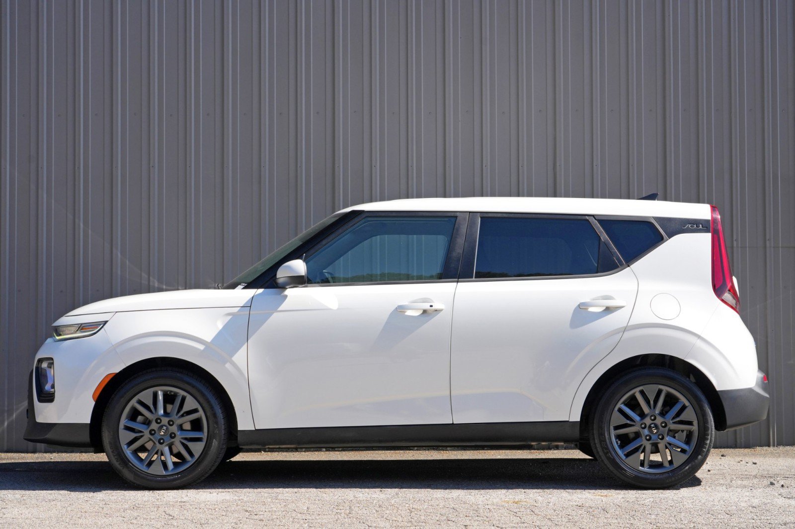 Used 2020 Kia Soul EX FWD image 8