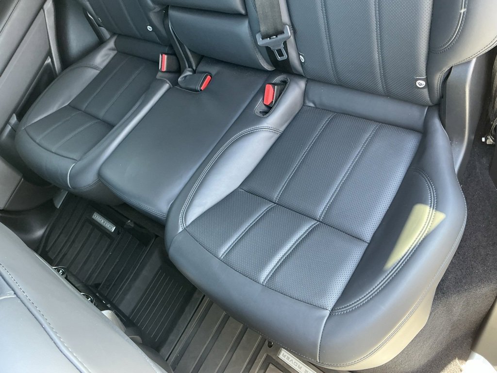 Used 2022 Land Rover Range Rover Sport HSE Silver Edition image 32