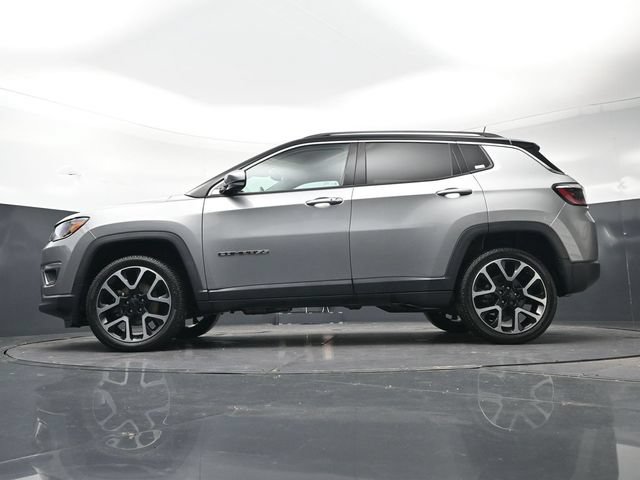 Used 2021 Jeep Compass Limited AWD/4WD image 29