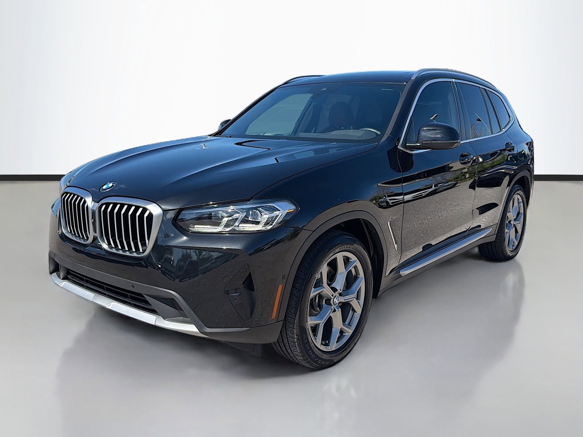 Certified 2024 BMW X3 sDrive30i w/ Convenience Package image 8