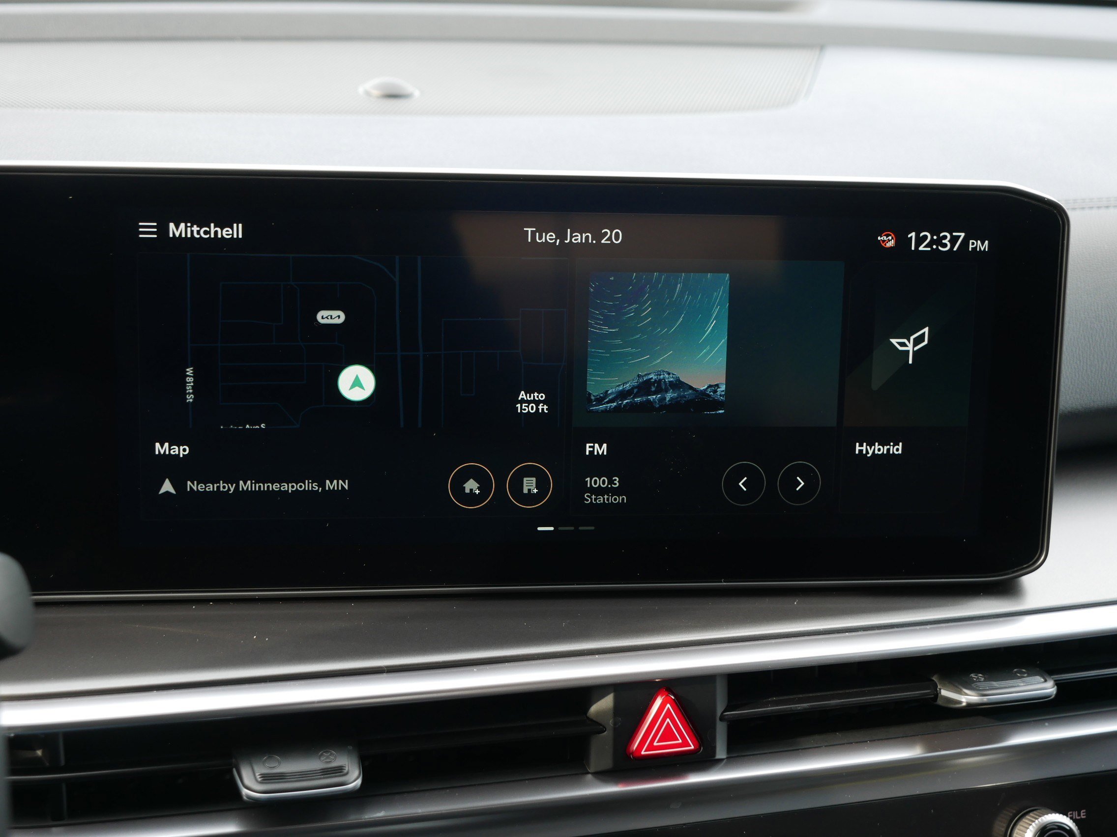 Certified 2025 Kia Sorento EX image 22