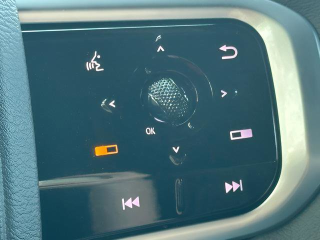 New 2026 Nissan Armada SL image 39