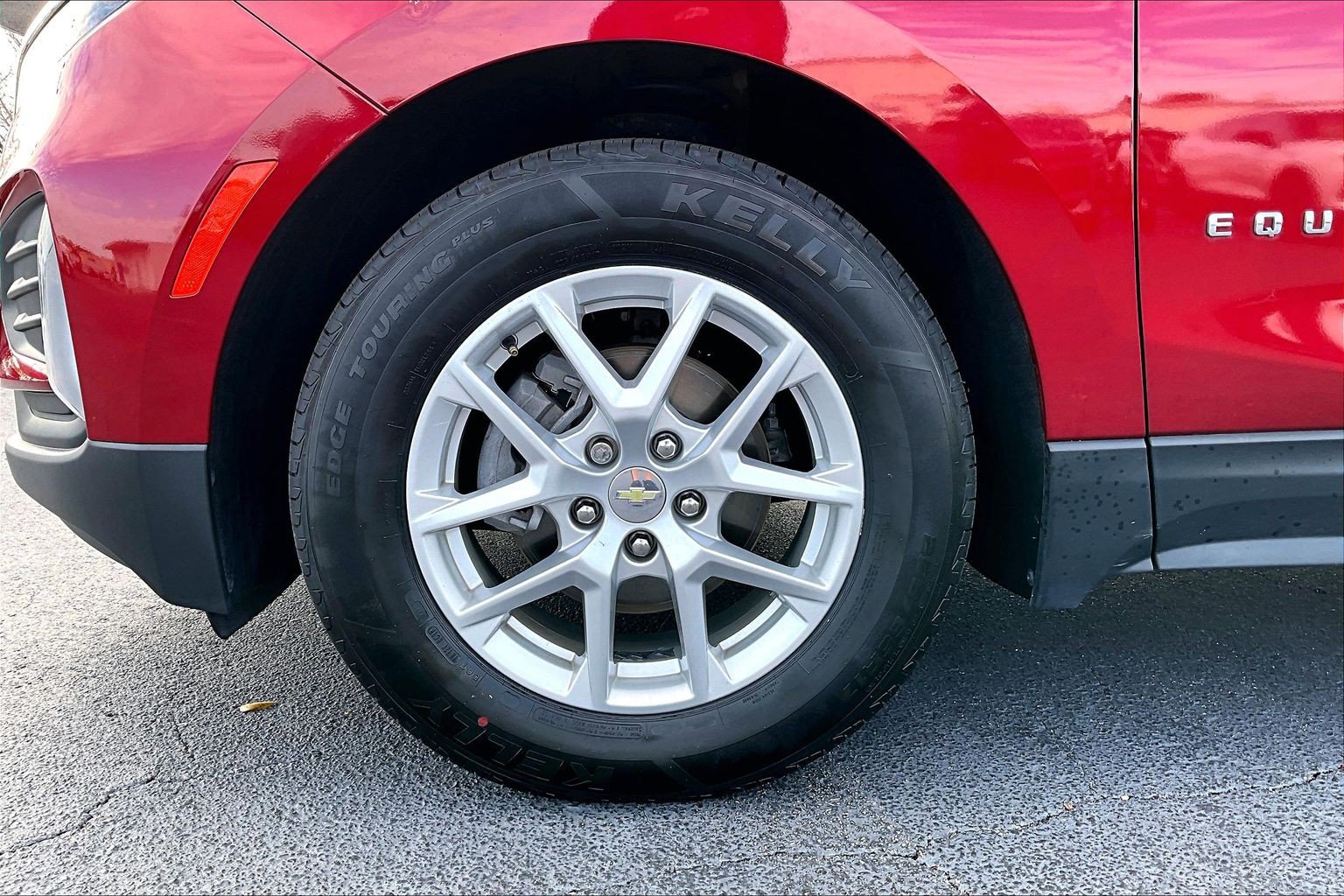 Certified 2023 Chevrolet Equinox LT FWD image 9