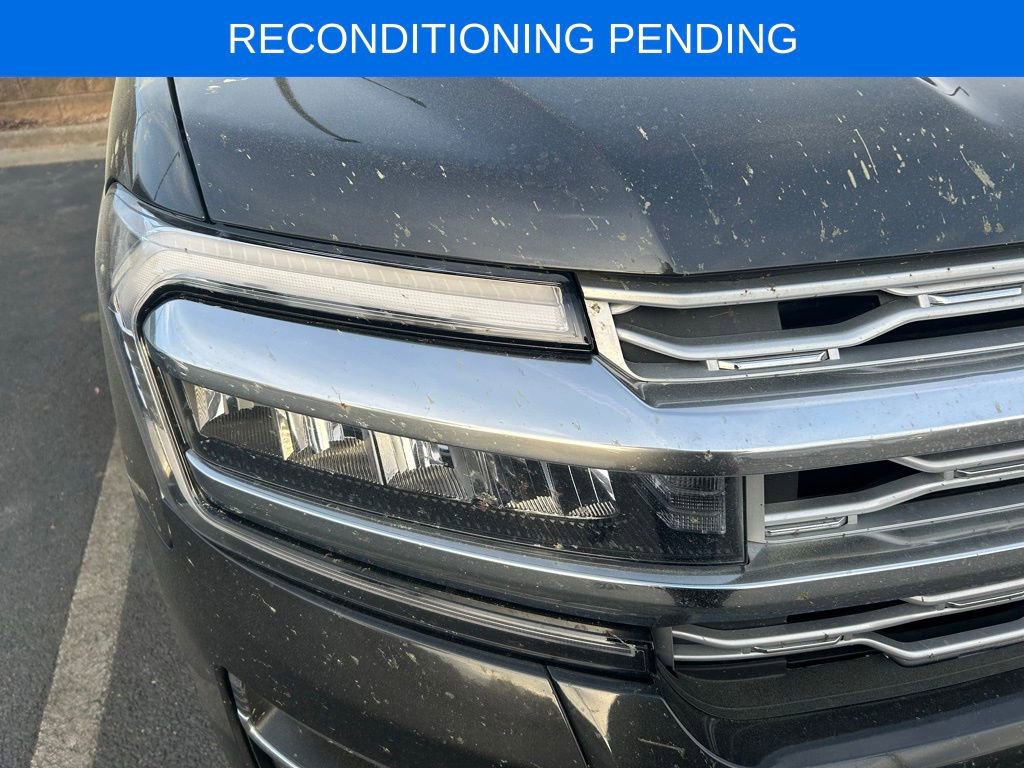 Used 2022 Ford Expedition Platinum image 10