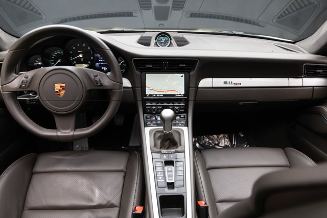 Used 2014 Porsche 911 50th Anniversary Edition RWD image 3