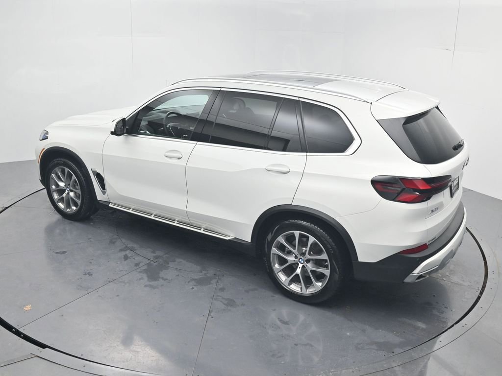 Used 2026 BMW X5 xDrive40i image 65