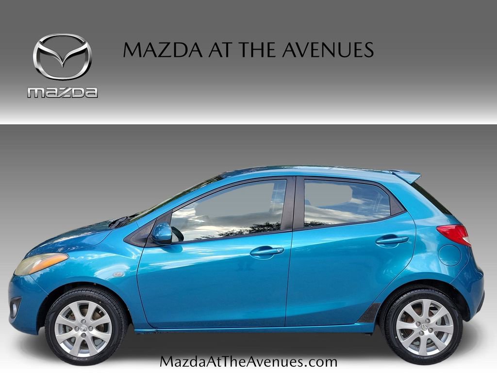 Used 2011 MAZDA MAZDA2 Touring FWD image 11