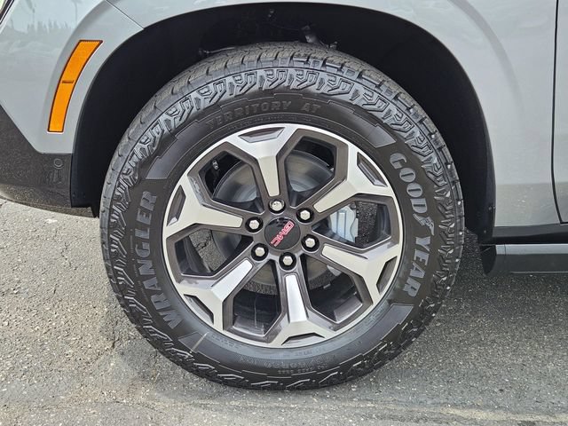 New 2026 GMC Yukon AT4 Ultimate AWD/4WD image 10