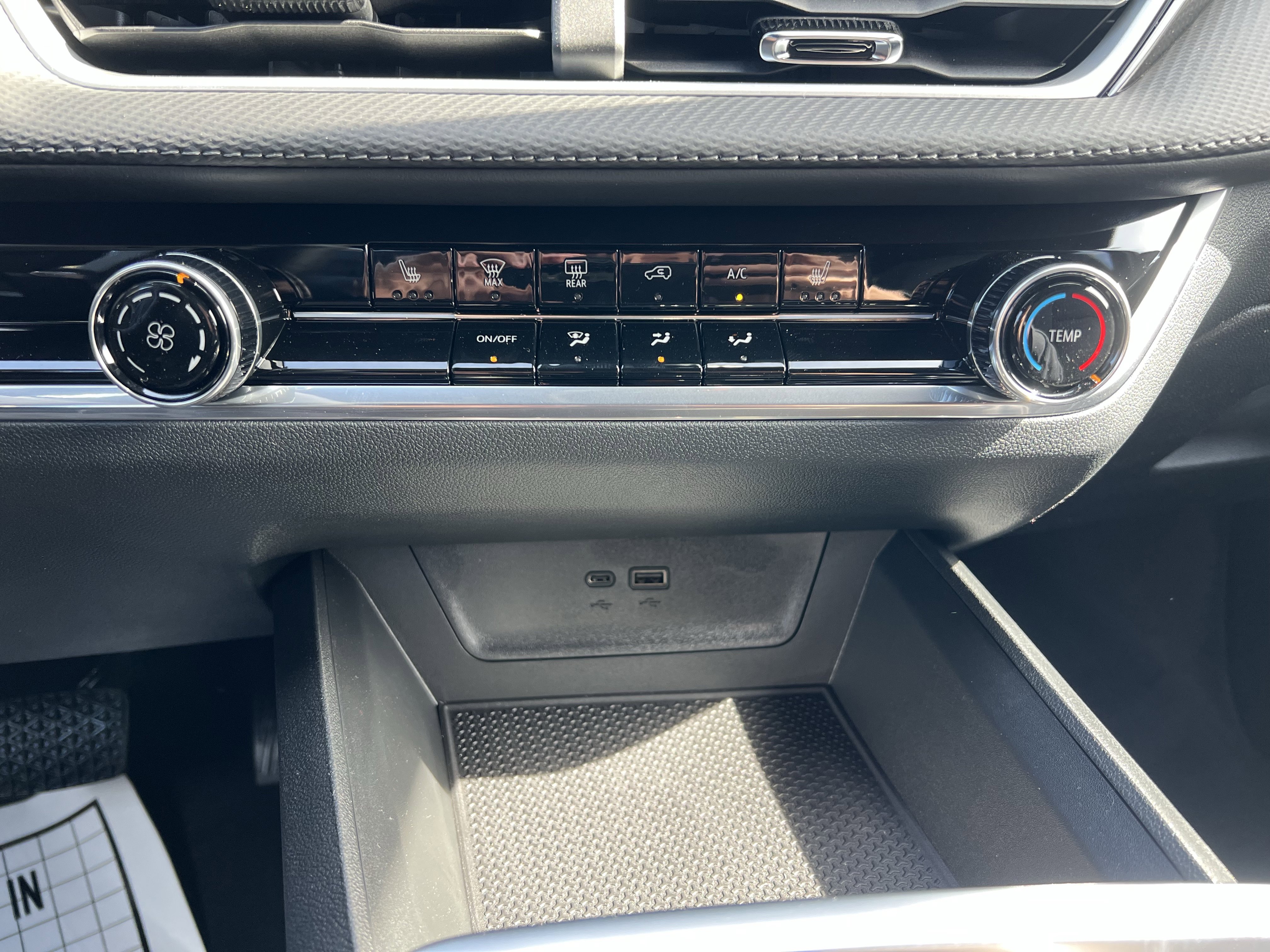 New 2026 Chevrolet Equinox LT w/ Safety and Technology Package image 29