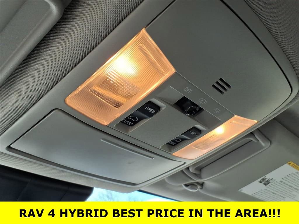 Used 2018 Toyota RAV4 XLE w/ Convenience Package image 23