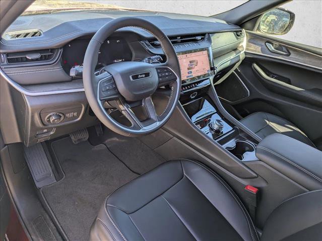 New 2026 Jeep Grand Cherokee Limited w/ Limited Altitude Package AWD/4WD video 3
