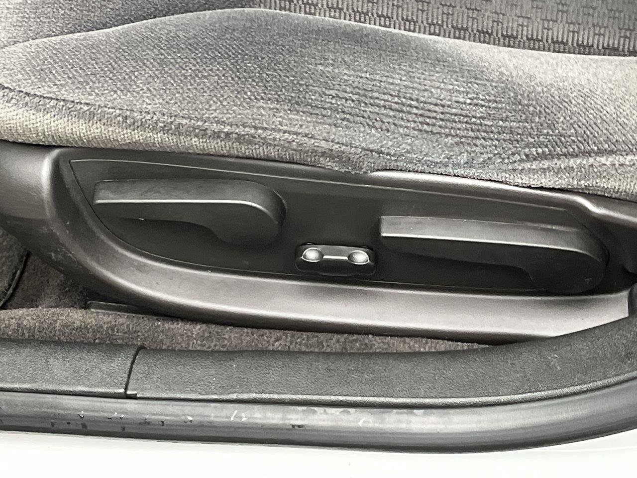 Used 2014 Chevrolet Impala Limited LS FWD image 9