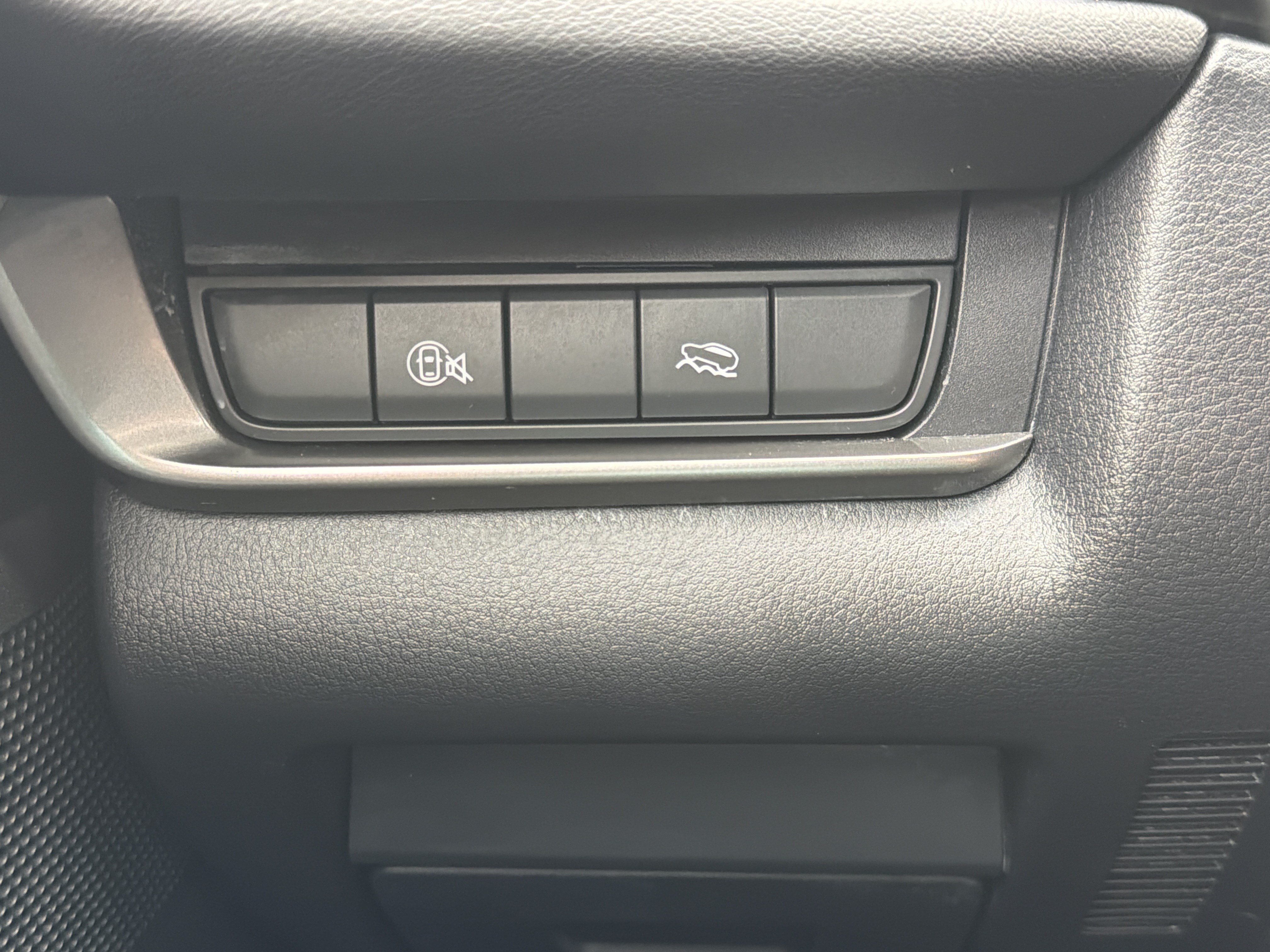 Certified 2025 MAZDA CX-30 AWD 2.5 S image 16