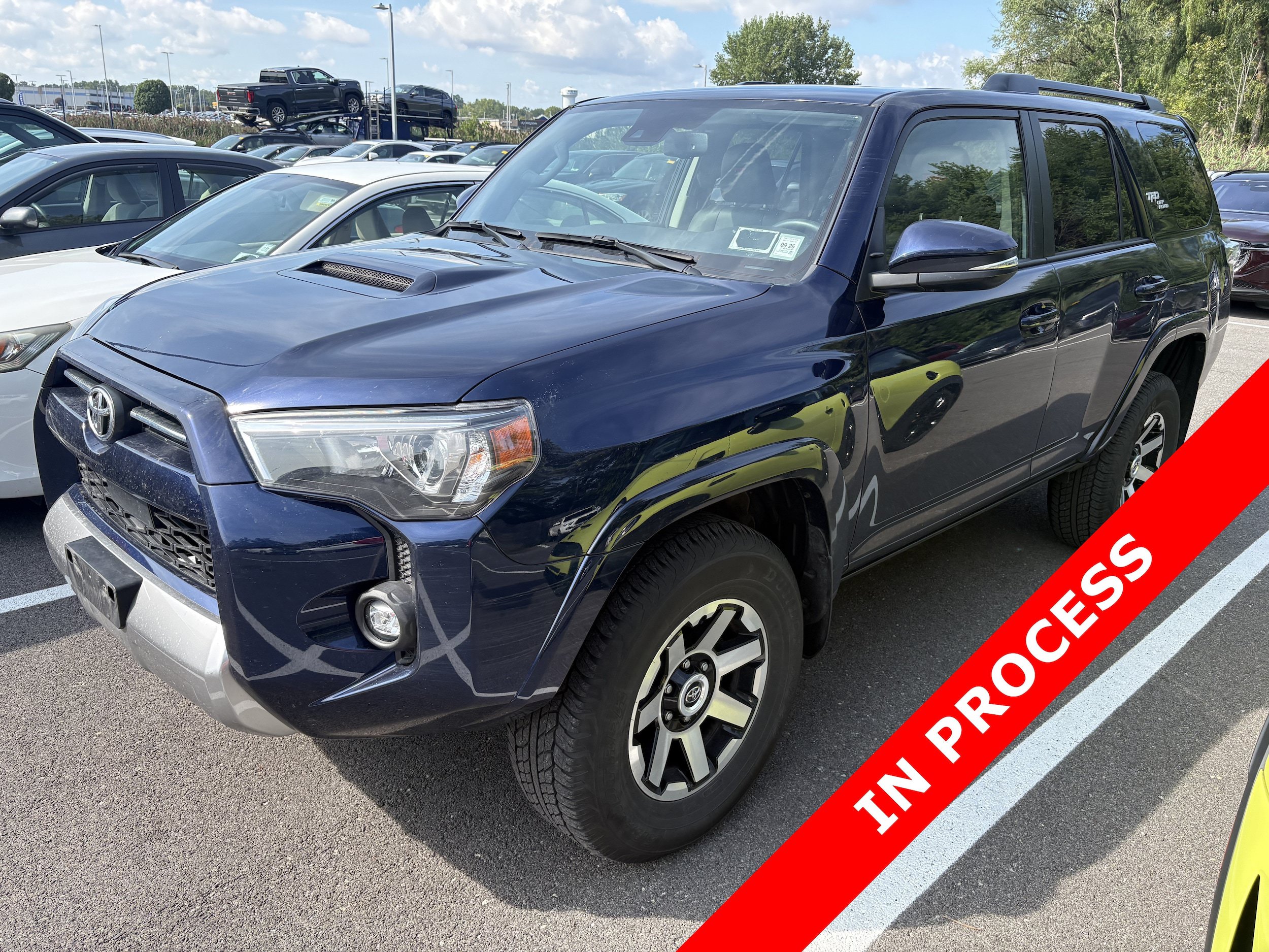 Used 2023 Toyota 4Runner TRD Off-Road Premium w/ Moonroof Package AWD/4WD image 1