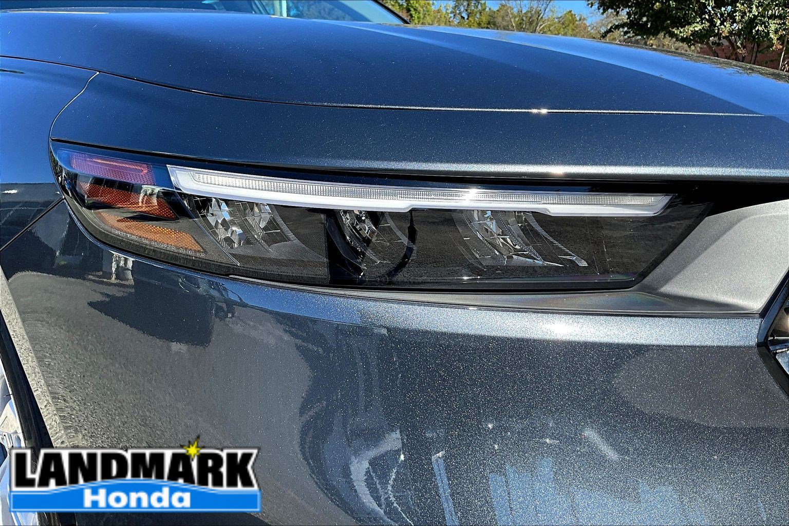Used 2025 Honda Accord LX image 30
