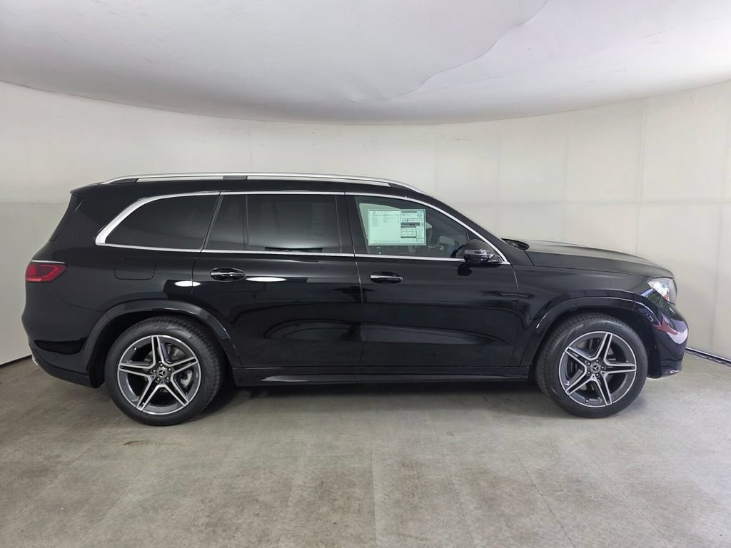 New 2027 Mercedes-Benz GLS 450 4MATIC image 3