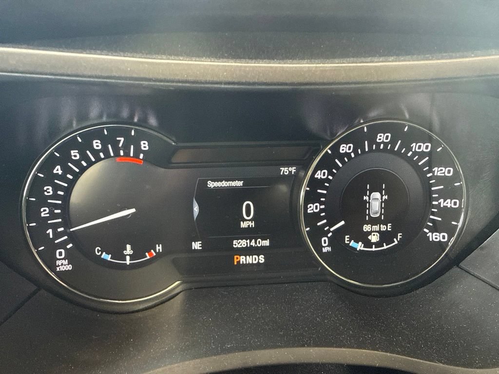 Used 2019 Lincoln MKZ Reserve w/ Luxury Package AWD/4WD image 16