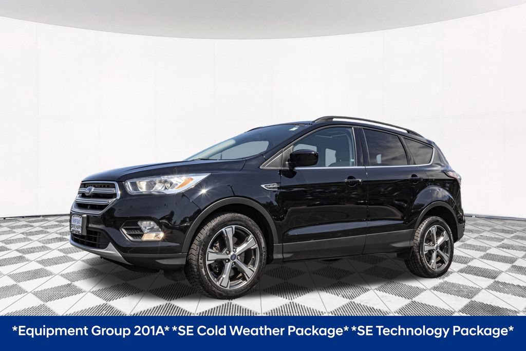 Used 2017 Ford Escape SE w/ Equipment Group 201A AWD/4WD image 6
