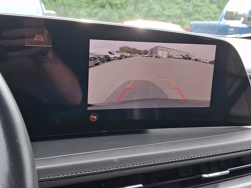 Used 2024 Cadillac XT4 Premium Luxury AWD/4WD image 17