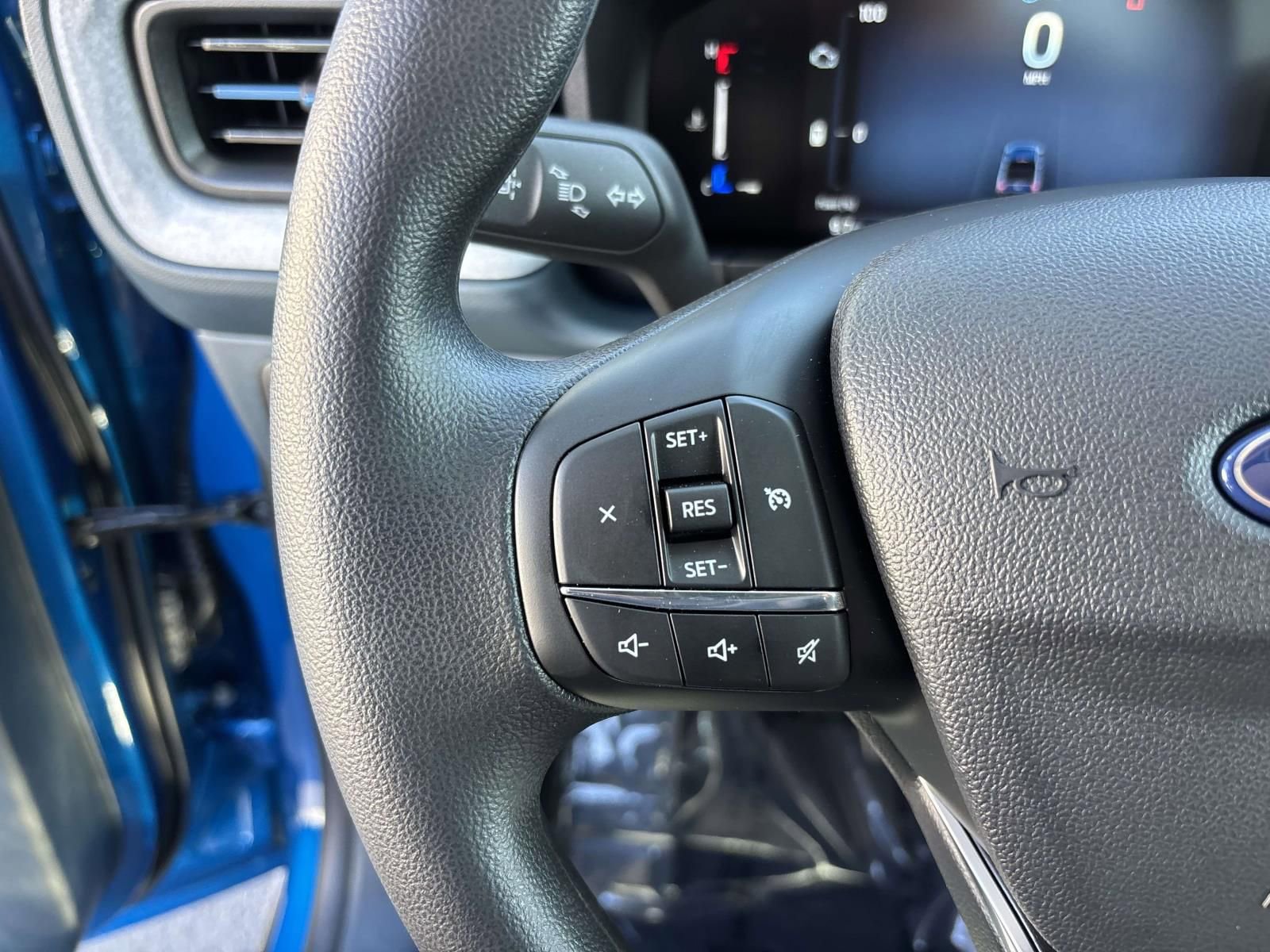 New 2025 Ford Maverick XLT w/ Equipment Group 301A image 17