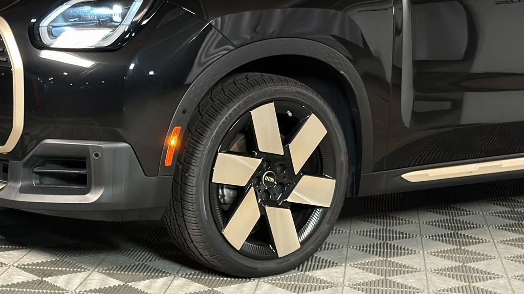 Used 2025 MINI Cooper Countryman S w/ Comfort Package Max AWD/4WD image 4